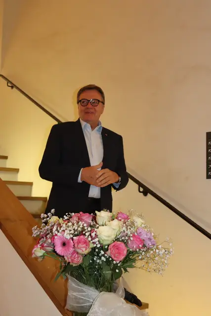 Als Laudator fungierte Altlandeshauptmann Günther Platter.  | Foto: Elisabeth Zangerl