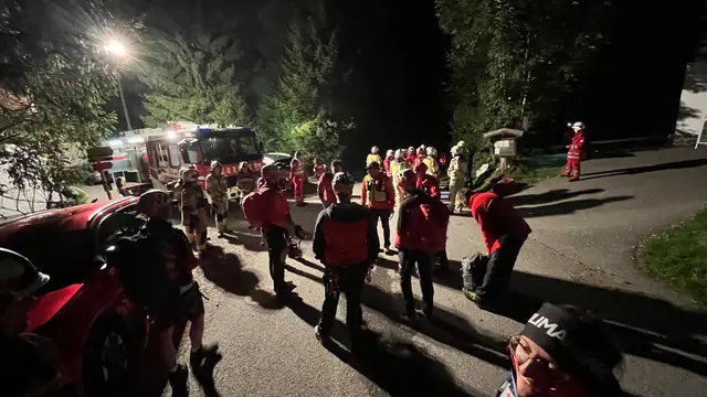 Auch in den Nachtstunden wurde noch geübt. | Foto: Wolfgang Scheucher