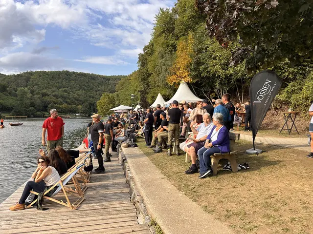 Super Stimmung, tolles Wetter und gute Verpflegung -  perfekte Rahmenbedingungen für die Premiere in Rechnitz.  | Foto: Lisa Stöckl