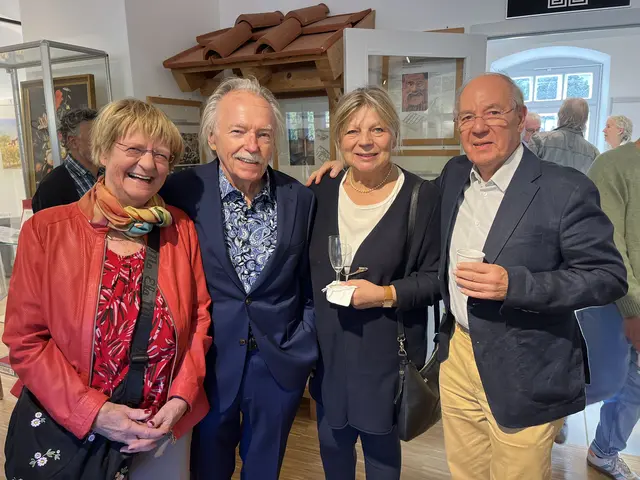 Marianne und Ralf Lhotzky, Mag. Gerhard und Ingrid Weissnebacher sind große Kunstliebhaber | Foto: Franziska Führer