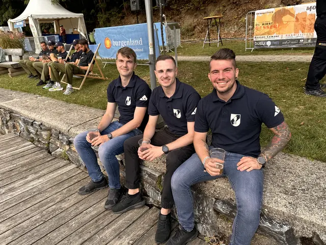 Ein Teil des Teams der Freiwilligen Feuerwehr Burg | Foto: Lisa Stöckl
