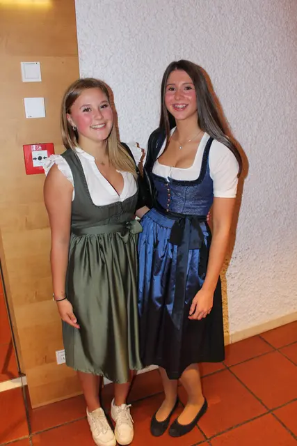 Teresa und Sophia aus Rinn