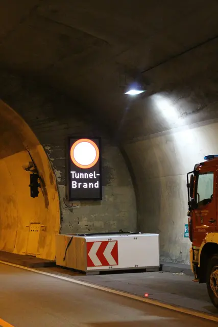 Zwischen 17 Uhr und 22 Uhr war die A2 zwischen Steinberg und Modriach in beiden Richtungen vollständig für den Verkehr gesperrt. | Foto: HFM Patrick Marcher