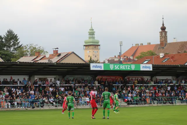 1277 Zuschauer sorgte in Retz für eine richtig gute Kulisse.  | Foto: arbes