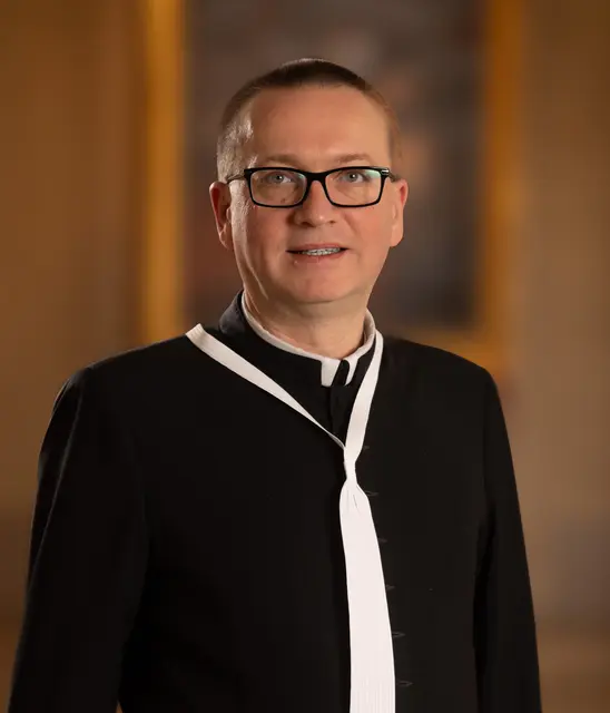 Raphael Malecki ist nun Pfarrprovisor der Pfarre Weidling.

 | Foto: Stift Klosterneuburg/Niki Trat