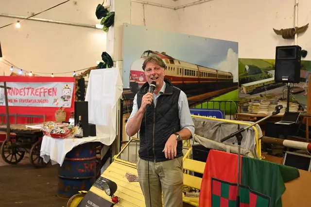 Bürgermeister Franz Göd fand in seiner Ansprache bewegende Worte. | Foto: Edi Poss