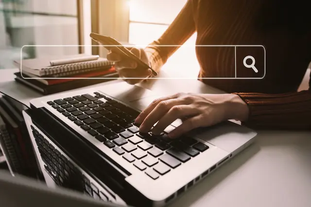 Bisher reichte ein Passwort, um sich bei FinanzOnline anzumelden. Das genügt künftig nicht mehr. Ab Oktober müssen alle Nutzer:innen eine sogenannte 2-Faktor-Authentifizierung verwenden (Symbolfoto) | Foto: stock.adobe.com/at/Nuttapong punna