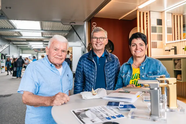 Firmengründer Ernst Grillenberger, der langjährige Mitarbeiter Johann Langeder und Mitarbeiterin Andrea Aigner. | Foto: Richard Hahn/Social Agency