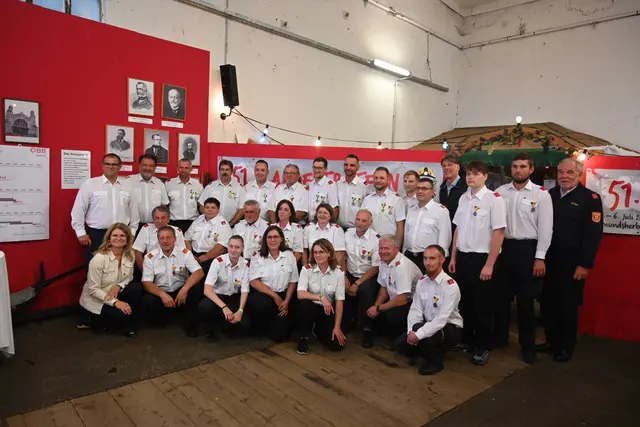 Mehr als 10.000 freiwillige Stunden wurden von Feuerwehr und Unterstützern geleistet. | Foto: Edi Poss