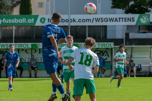 Spannende Szenen im Regionalliga-Duell zwischen SC Mils 05 und WSG Tirol Juniors. | Foto: SC Mils 05
