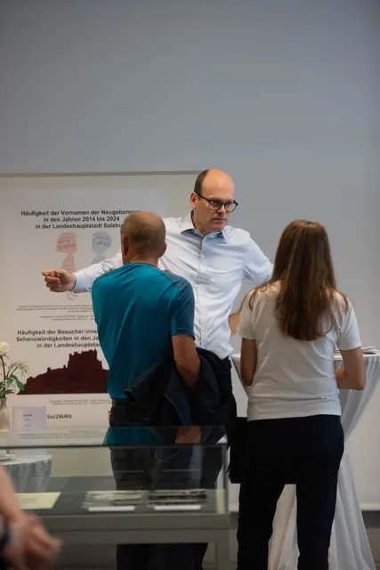 Über 300 Besucherinnen und Besucher kamen zum Tag der offenen Tür.  | Foto: Stadt Salzburg/Rocio Escabosa