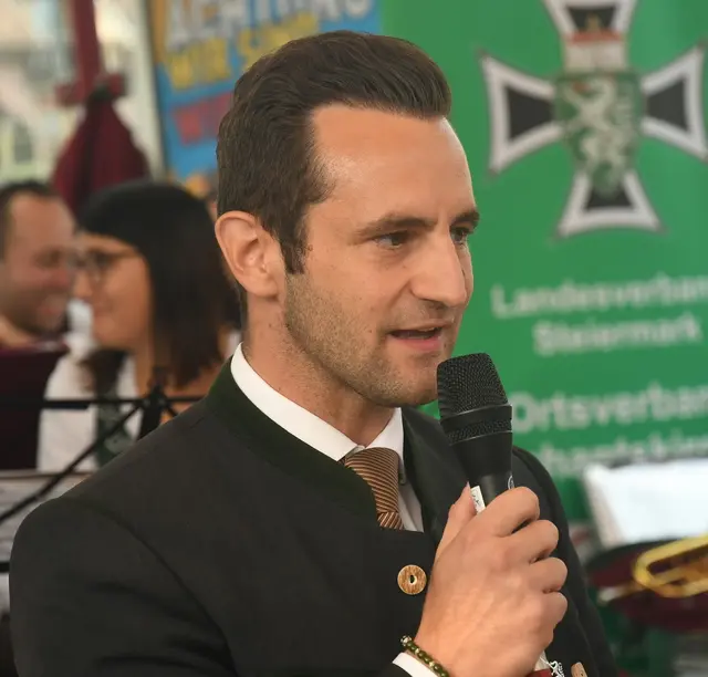 Klubobmann LAbg. Lukas Schnitzer dankte den mehr als 130 Mitgliedern für ihr großes Engagement. | Foto: Johann Zugschwert