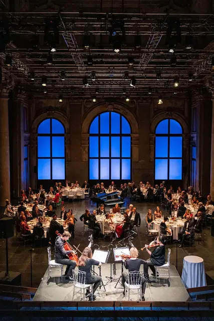 Die Gala fand unter der musikalischen Begleitung von Persönlichkeiten der Volksoper statt.  | Foto: Ouriel Morgensztern