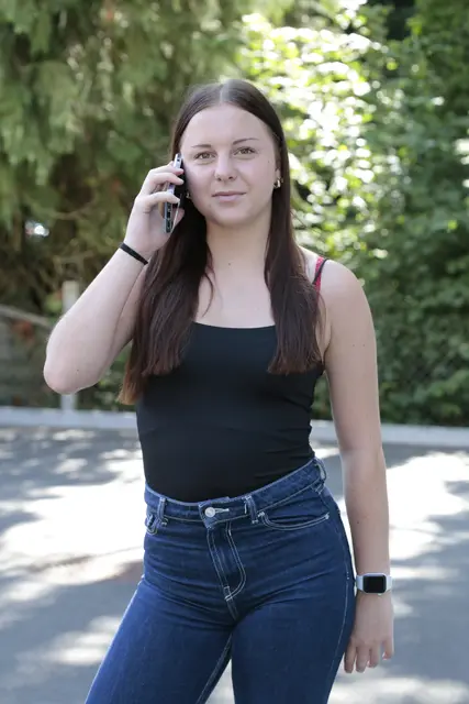 Leni Schatzberger ist LehrlingsRedakteurin der LehrlingsRundschau 2025