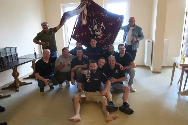 Ein kühles Blondes durfte beim Besuch natürlich nicht fehlen. | Foto: Stadtgemeinde Gattendorf