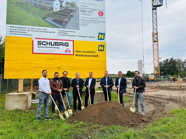 Der Spatenstich für das Projekt der Kamptal in Gars am Kamp. | Foto: Manuela Danzinger