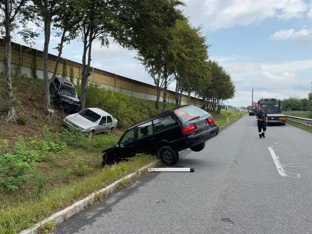 Eine Massenkarambolage auf der Autobahn wurde nachgestellt. | Foto: FF Kaindorf an der Sulm