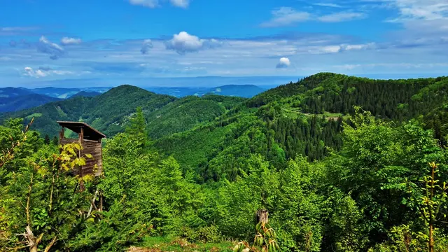 ... hinüber zum Ecker- und Hochreiterkogel. ... | Foto: © Silvia Plischek