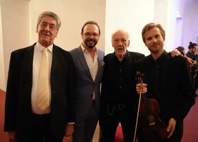 Wolfgang Brunner, Cembalist und musikalischer Leiter; Michael Linsbauer, künstlerischer Leiter der Klassikkonzertreihe „Haydnregion Niederösterreich“, Dirigent Wolfgang Danzmayr und Konzertmeister Florian Moser
 | Foto: Haydnregion Niederösterreich