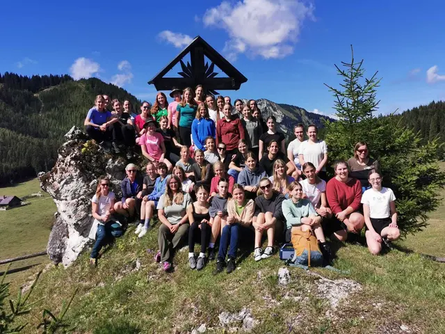 Schüler der LSF Unterleiten auf der Scheibenbergalm. | Foto: LSF Unterleiten