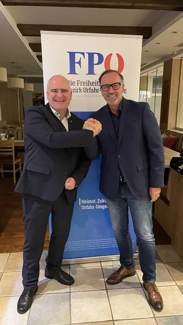 Der Obmann des FPÖ-Landtagsklubs Thomas Dim (links) und Bezirksparteiobmann Bundesrat Günter Pröller (rechts). | Foto: FPÖ UU