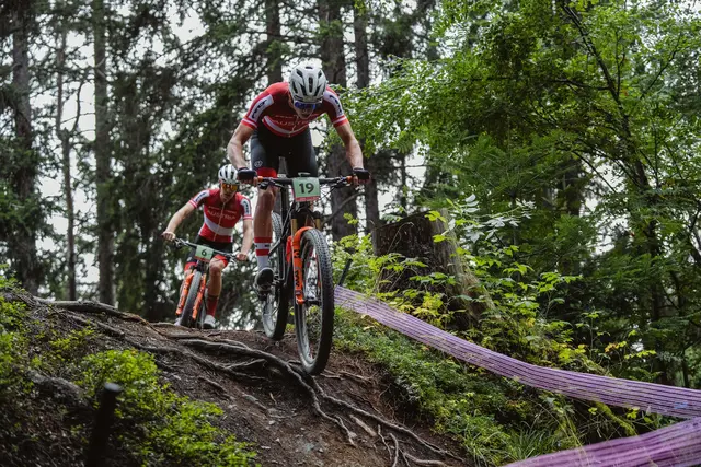 Valentin Hofer zeigte bei der WM groß auf. | Foto: mediamoni/Monika Gasbichler/Cycling Austria