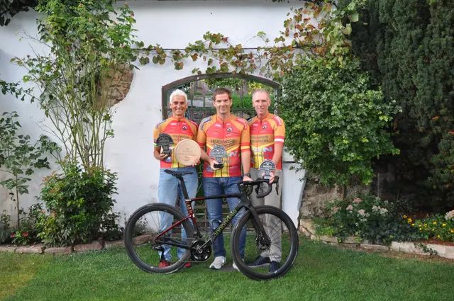 Schnelle Feuerwehrtruppe aus Langenlois bei den Österreichischen Meisterschaften, v.li.n.re.: Ingrid Sonnleitner, Christian Kohoutek und Fritz Rautner | Foto: Sonntrans