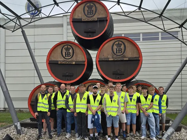 Die 5BHMBA besuchte die Hofbräu-Brauerei und bekam dabei den gesamten Brauprozess vermittelt.