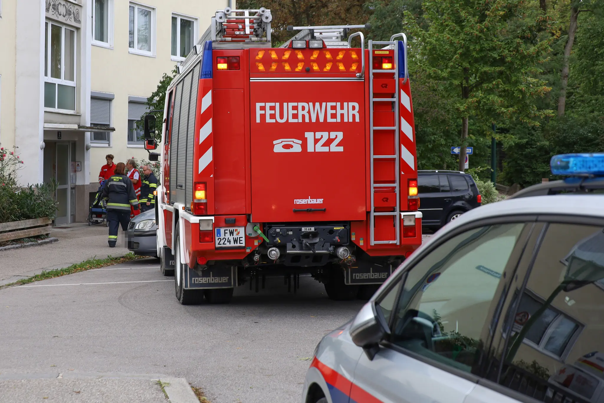 Unbekannter-rief-Feuerwehr-mit-falschem-Alarm