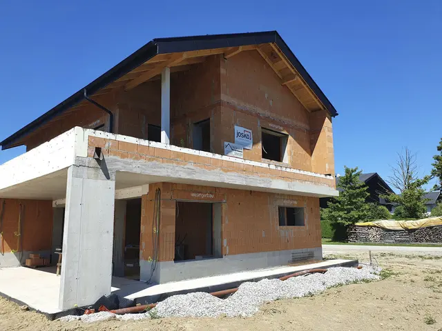 Handels-, Bau- und Gastronomieunternehmen zählen zu den Branchen mit den meisten Insolvenzen 2025. | Foto: Wiesinger Bau