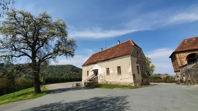 Das Jägerhaus auf Schloss Seggau ist denkmalgeschützt. Am 28. September gibt es spezielle Führungen. | Foto: Energieagentur Weststeiermark
