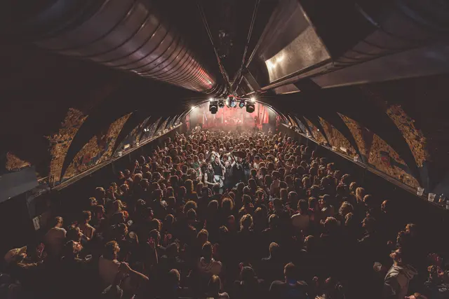  Seit Jahresbeginn gingen schon über 200 Veranstaltungen mit weit über 25.000 BesucherInnen im Rockhouse Salzburg über die Bühne. Darunter waren über 25 ausverkaufte Konzerte, wie von Soap&amp;Skin, Bibiza, Cari Cari, Avec, Leap, Anti Disco feat. Lars Eidinger und vielen anderen. | Foto: Arne Müseler