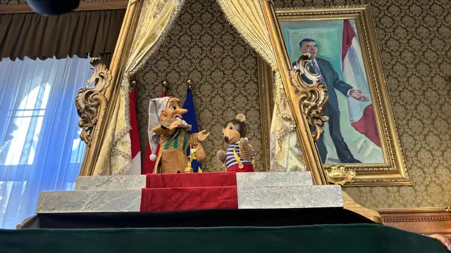 Kasperl und Pezi sind seit 75 Jahren Teil der Wiener Identität. Am Donnerstag wurden sie dafür mit dem Golenen Rathausmann geehrt. | Foto: Kathrin Klemm/MeinBezirk