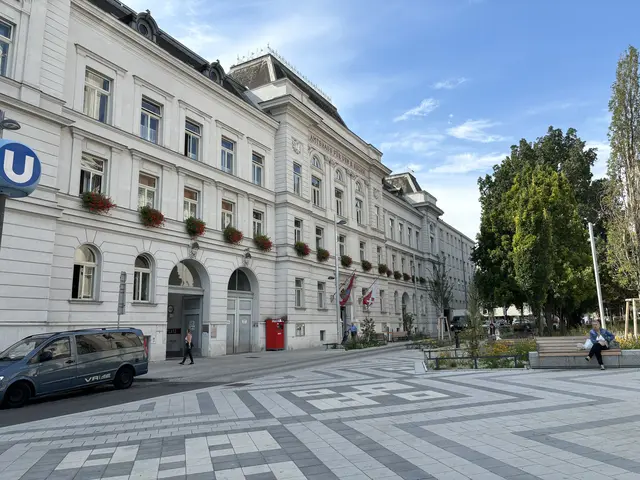 Die Sitzung der Simmeringer Bezirksvertretung hatte einiges zu bieten.  | Foto: Luca Arztmann/MeinBezirk