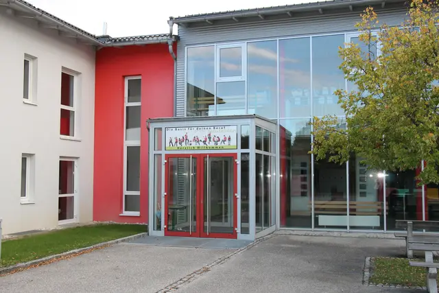 Die Polytechnische Schule in Neufelden ist eine gute Basis für die Lehre. | Foto: MeinBezirk/Meßthaller