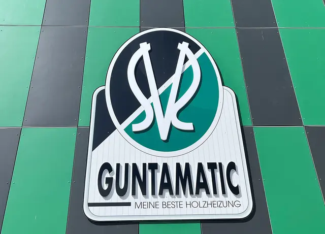 Die Kicker des SV Guntamatic Ried sind in Wien zu Gast. | Foto: SVR