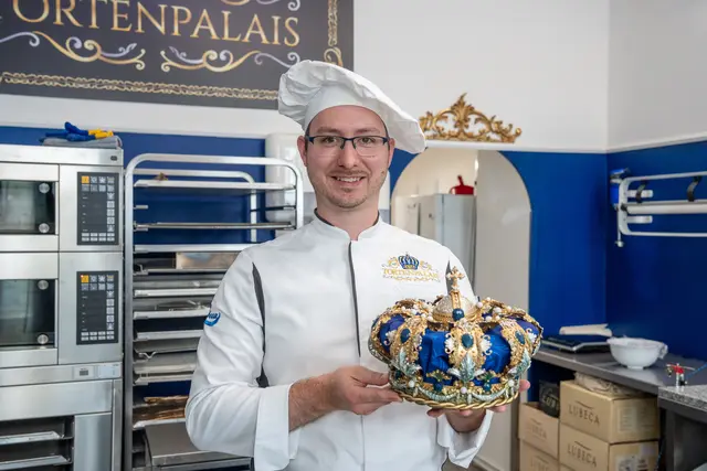 Lukas Stiegler setzt seiner Kreativität keine Grenzen.  | Foto: Valentina Marinelic/MeinBezirk