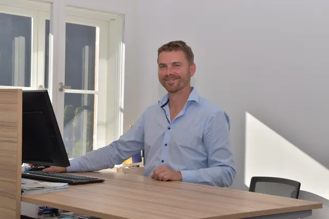 "Wenn alles planmäßig läuft, wird im November auch die Brücke eingehoben und errichtet", berichtet Bgm Hannes Eder. | Foto: Barbara Fluckinger