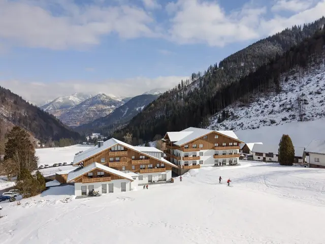 Aus dem ehemaligen Traditionsgasthof Pichler entstehen in der Eisenerzer Ramsau 20 moderne Appartements. | Foto: F&amp;G Immo Management GmbH 