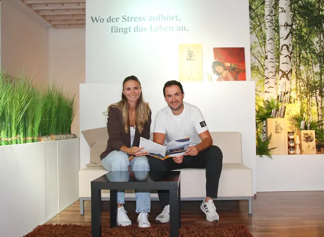 Melanie Mandl und David Aichberger waren einst selbst Schüler in der Berufsschule Rohrbach. Heute unterrichten sie in der Bildungseinrichtung. | Foto: MeinBezirk