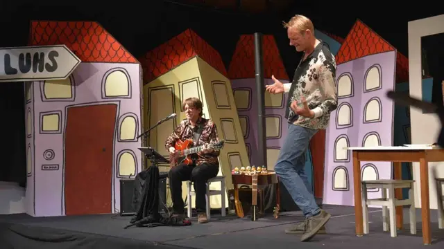 Joseph Holzknecht und Hermann Riffesser sind "Tonlos mit Band". | Foto: Hermann&amp;Joseph