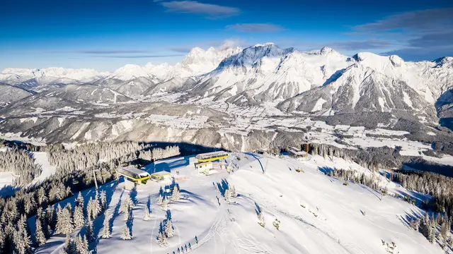 Auch im Skigebiet Schladming-Dachstein gibt es Neuerungen. Eine neue Zehner-Gondelbahn verbindet die Planai mit dem Hauser Kaibling in weniger als fünf Minuten. (Archivbild)  | Foto: Absenger