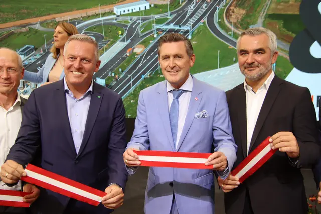 Mario Kunasek, Peter Hanke, Heinrich Dorner (von links). | Foto: Martin Wurglits