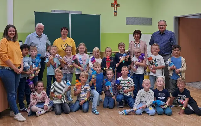 In der Volksschule Wies freuen sich 20 Kinder auf den Start in den Schulalltag. | Foto: MG Wies