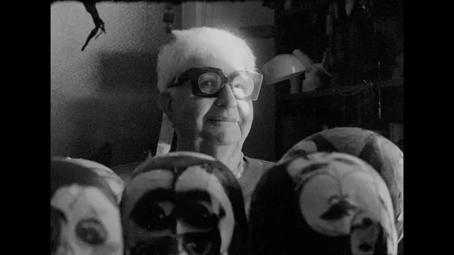 Die Stadt erwirbt im Rahmen des Kunstankaufs Arbeiten von 44 Künstlern: Christiana Perschon: „Sekundenarbeiten“, 2021 (16mm-Film transferiert auf Video, Laufzeit: 13:33 Min), Videostill: Wien Museum | Foto: Videostill: Wien Museum