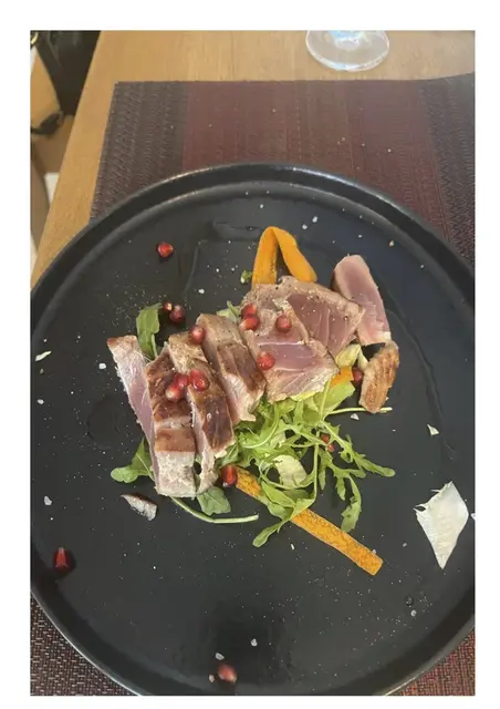 Die Spezialität des Hauses: Thunfisch-Steak. | Foto: Cucina Ballerini