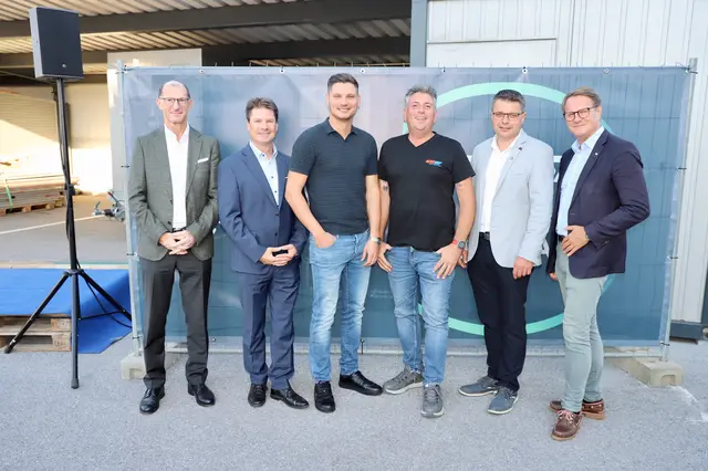 „Get together“: Robert Loidolt, Dieter Meyer, Gernot Maierhofer, Willi Steiner, Johann Schützenhöfer und Marcus Martschitsch (v. l.).
| Foto: Alfred Mayer