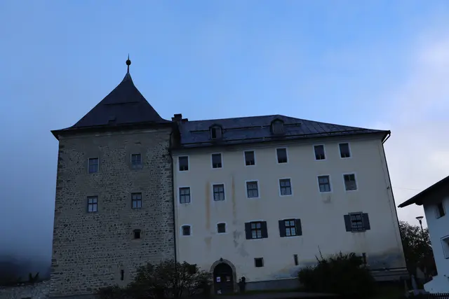 Schloss Sigmundsried ist Wahrzeichen und Kulturzentrum in einem. | Foto: Thomas Seelos
