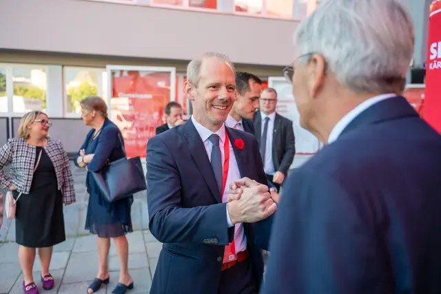 Der scheidende SPÖ-Landespartei-Geschäftsführer Andreas Sucher mit LH Peter Kaiser | Foto: SPÖ Kärnten/Jannach
