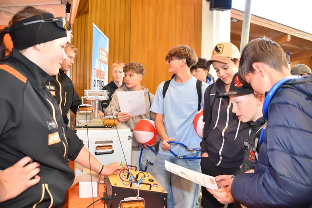 Auch beim Seilbahnquiz wurde fleißig mitgemacht. | Foto: Kainz